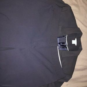 I’m selling a Liz Claiborne pants suit